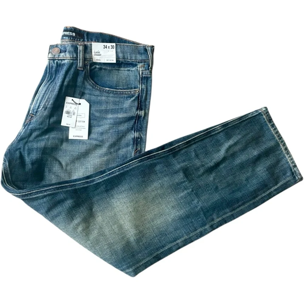 Express Men's Slim Straight Jeans in Blue Wash